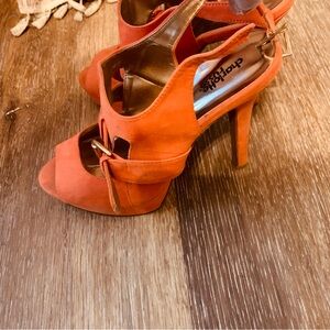 Charlotte Russe Bold Orange platform strappy with buckle Heels 9